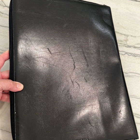 Vintage Authentic PRADA Black Leather Document Holder w/ Zipper - Picture 5 of 16